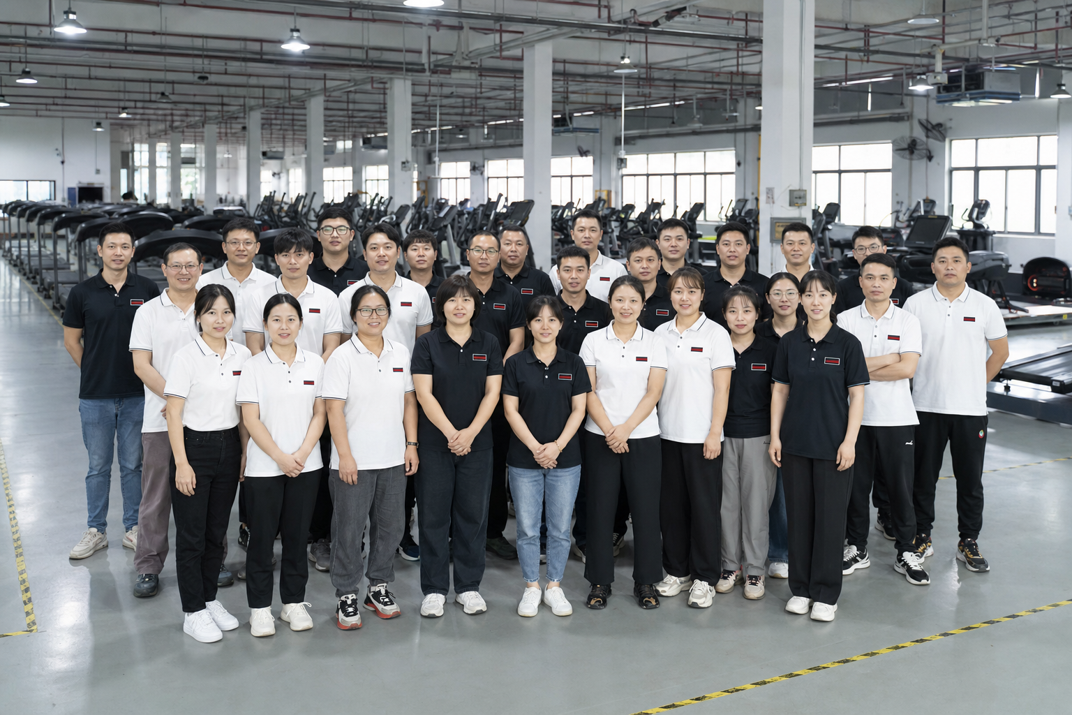 Chinese WDERFITNESS factory team wearing coordinated uniforms